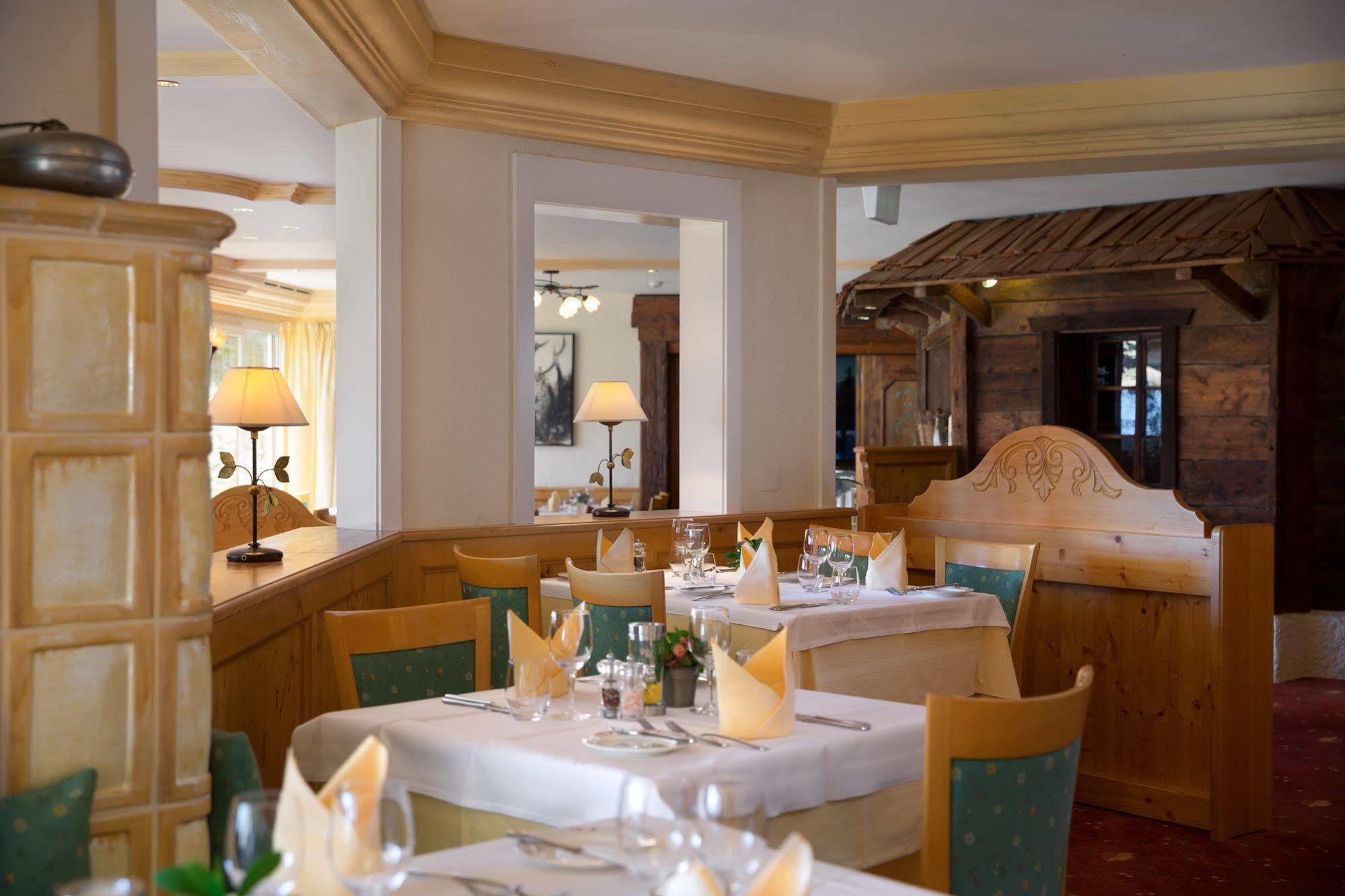 Aparthotel Helvetia Crans-Montana Esterno foto