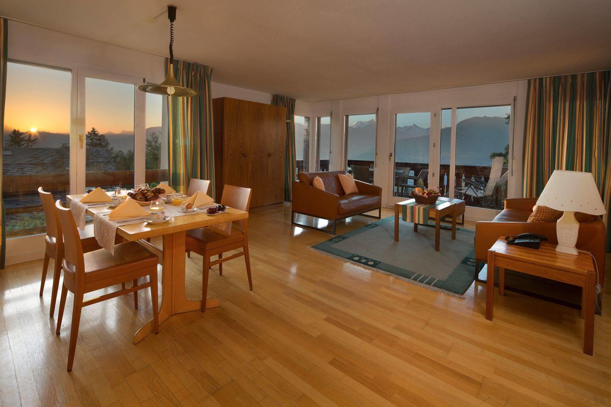 Aparthotel Helvetia Crans-Montana Esterno foto
