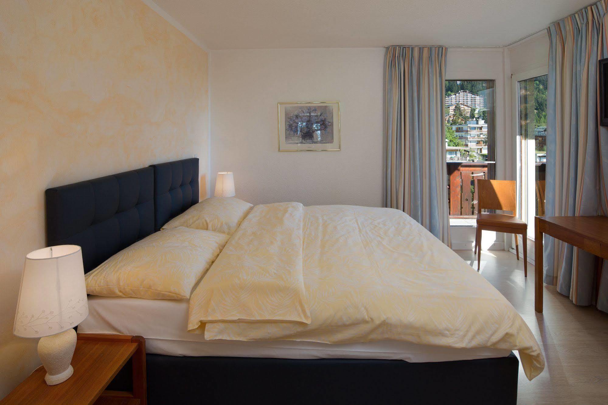 Aparthotel Helvetia Crans-Montana Esterno foto